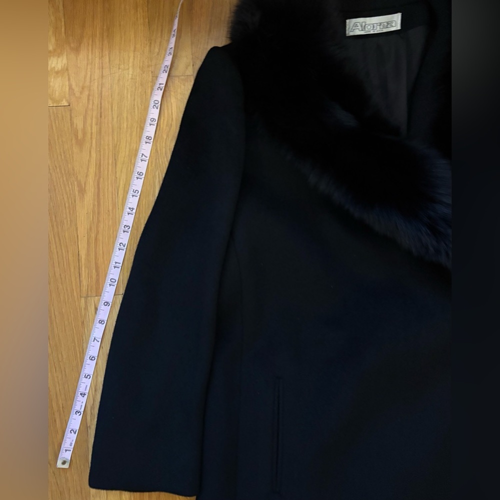 Alorna (brand) Black Breathtaking Coat Stunner (L) - Picture 11 of 14